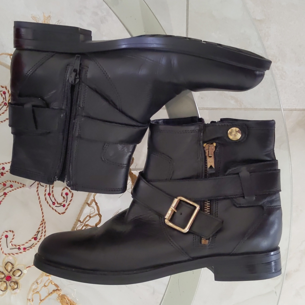 Women's CARVELA black leather urban ankle boots